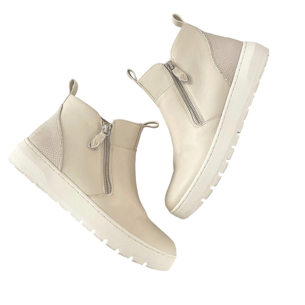 Vionic Women's Brinkely Ivory Ankle Leather Boots Booties 8.5